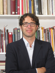 Dr. des. Markus Bertsch, Kunsthistoriker. Seit 2009 als Ausstellungskurator für die Hamburger Kunsthalle tätig.